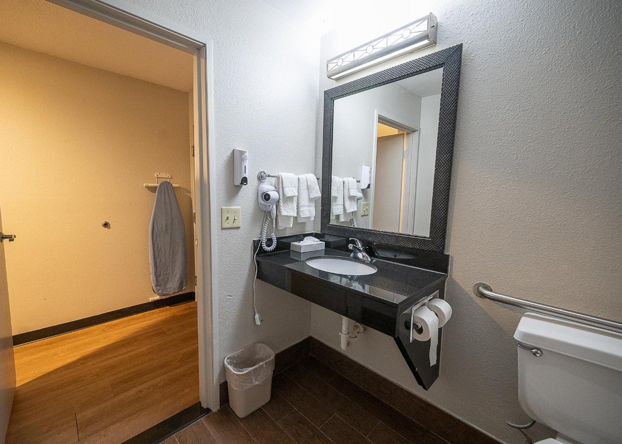 Red Roof Inn & Suites Danville, Il Екстериор снимка