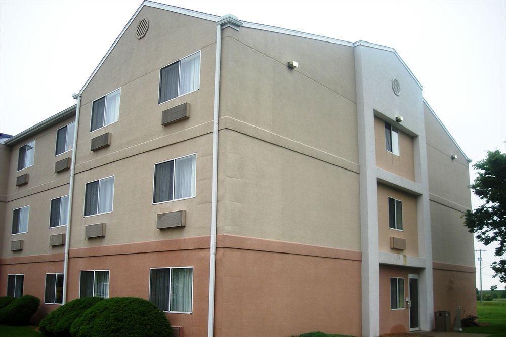 Red Roof Inn & Suites Danville, Il Екстериор снимка