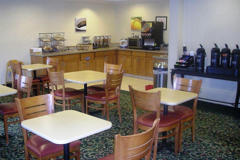 Red Roof Inn & Suites Danville, Il Екстериор снимка